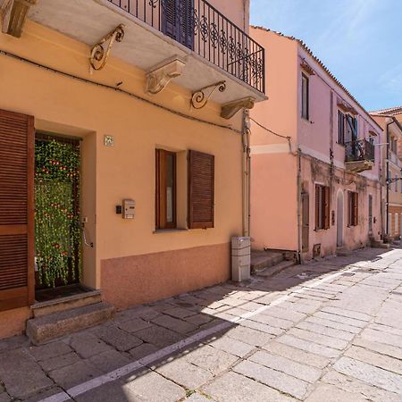 Mono Millelire Apartment La Maddalena  Ngoại thất bức ảnh