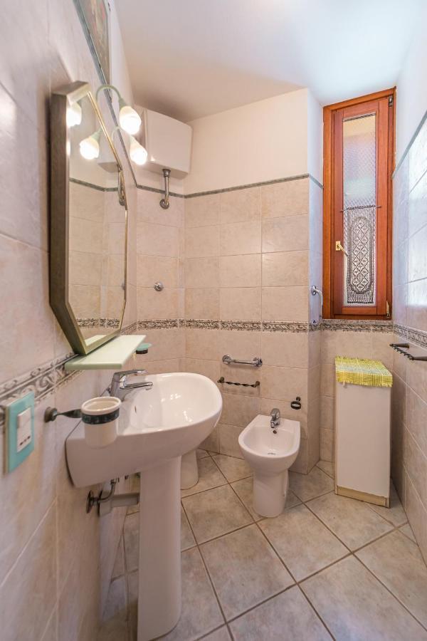 Mono Millelire Apartment La Maddalena  Ngoại thất bức ảnh